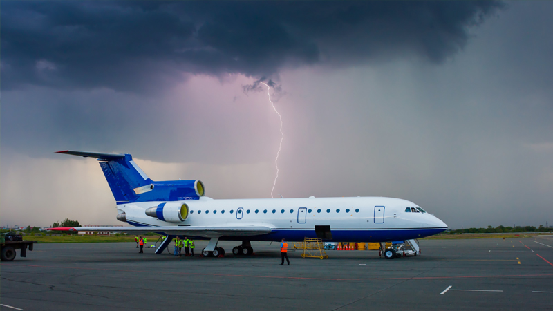 Airport Lightning