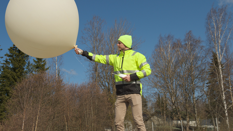 Vaisala Radiosonde RS41 released