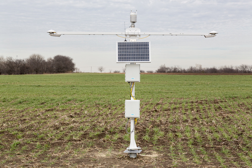 SP-12 solar weather station for utility-scale solar measurement