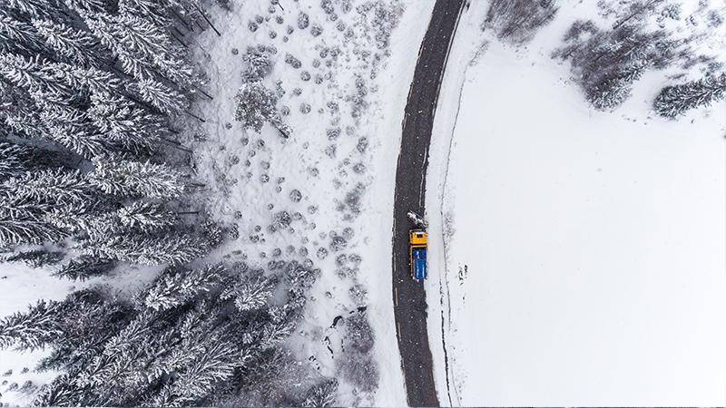 Aerial view: winter road maintenance