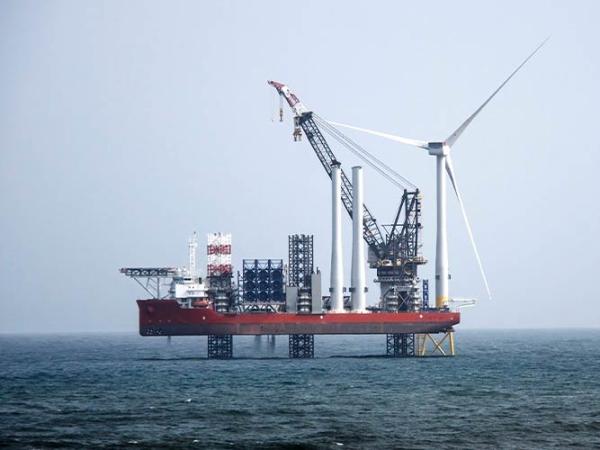 LIFT-WEA-MAR-WTIVatWindFarm-667x500