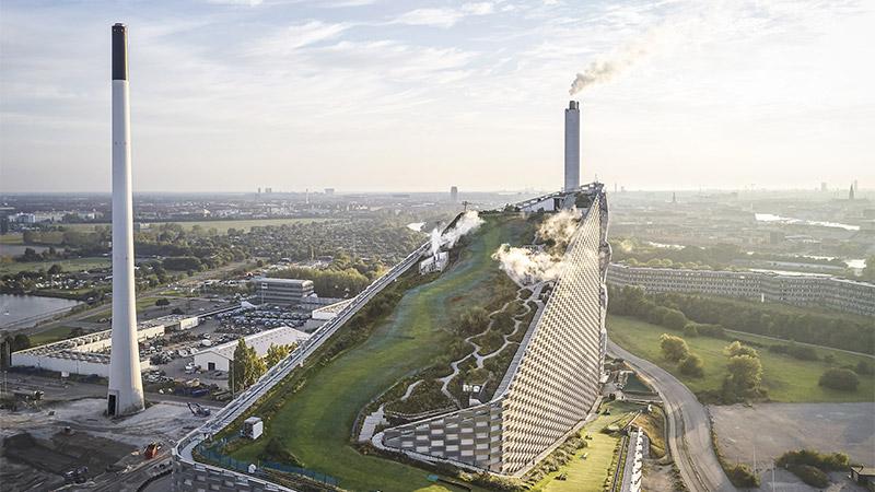 The Amager Bakke facility & CopenHill center