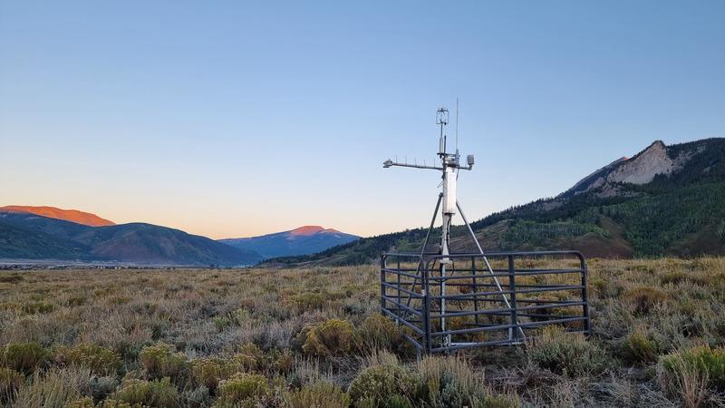 Image of the Quanterra ecosystem monitoring station in the field
