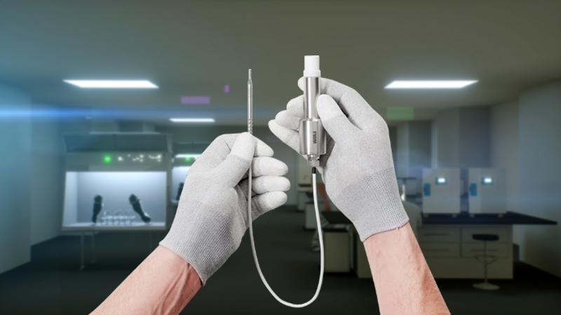 Hydrogen peroxide vapor sensor