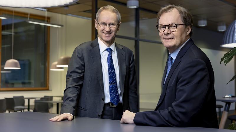 Raimo Voipio, Chairman of the Board of Directors, and Kjell Forsén, President and CEO