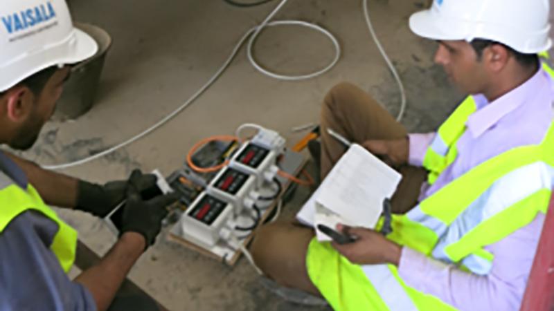 Vaisala’s Optimus™ DGA Monitor OPT100 for advanced dissolved gas analysis with total gas pressure method, detecting air leaks in transformers.