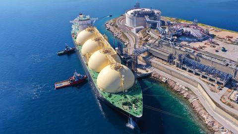 How to mitigate lightning danger in the fast-growing LNG market?