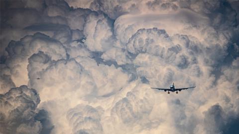 From nowcasting to forecasting: Bridging the gap in short-range aviation weather forecasting 