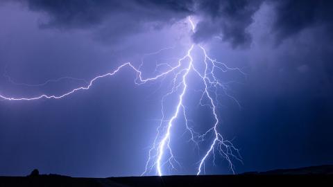 Bolt of ligtning.
