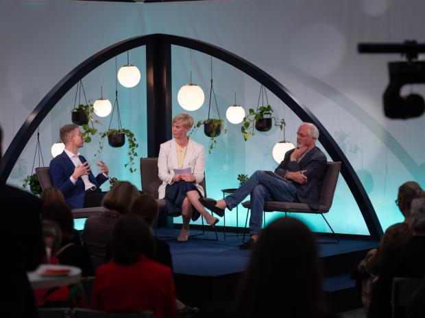 The Missing Link - Panel discussion