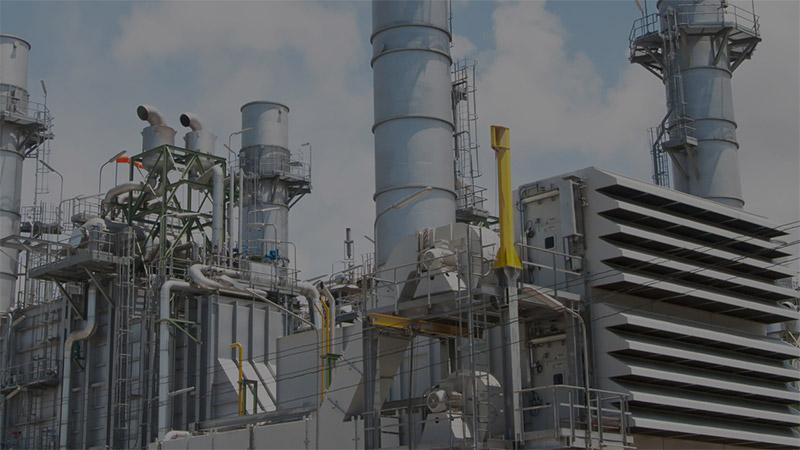 Monitoring humidity to optimize gas turbine performance