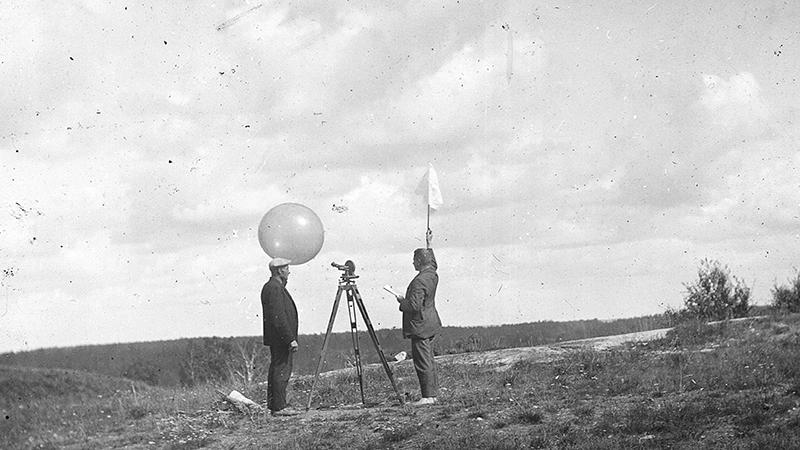 Piloting a weather balloon in the 1930s.