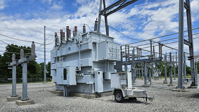 Mobile OPT100 connected to power transformer.