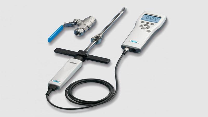 MM70 Hand-Held Moisture and Temperature Meter for Spot-Checking in Oil