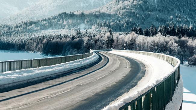 Empty bridge road in winter