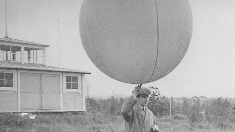 1934 balloon launch