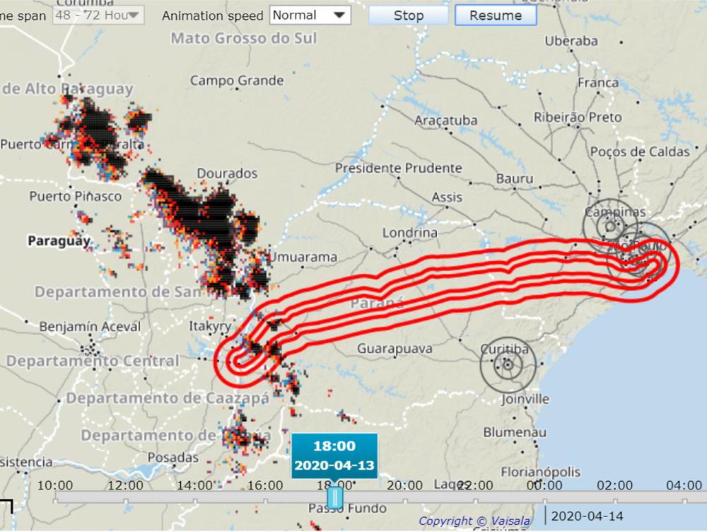 Thunderstorm Manager Monitor and warn on approaching severe weather and