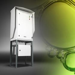 OPT100 DGA monitor composite image with zoomed in bubbles in green fluid