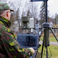 MAWS201M military person with the laptop