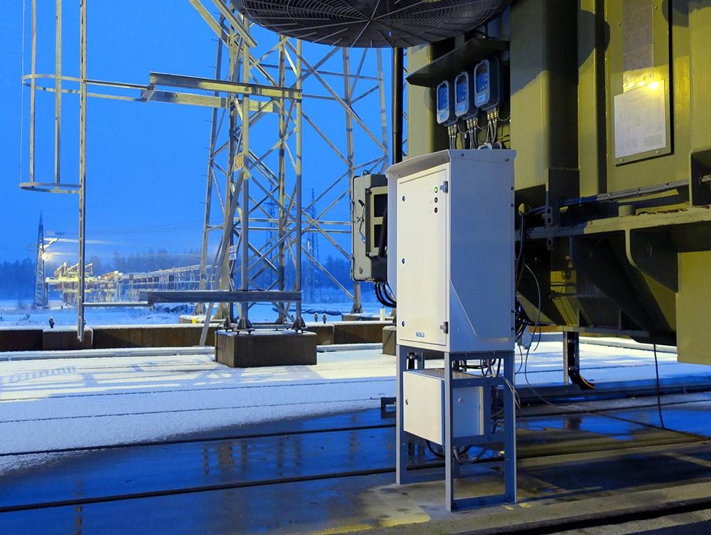 Vaisala’s Optimus™ DGA Monitor OPT100 for advanced dissolved gas analysis with total gas pressure method, detecting air leaks in transformers.